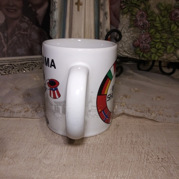 3/$18 Vintage Epcot Mickey Mouse Grandma Mug - Picture 4 of 7